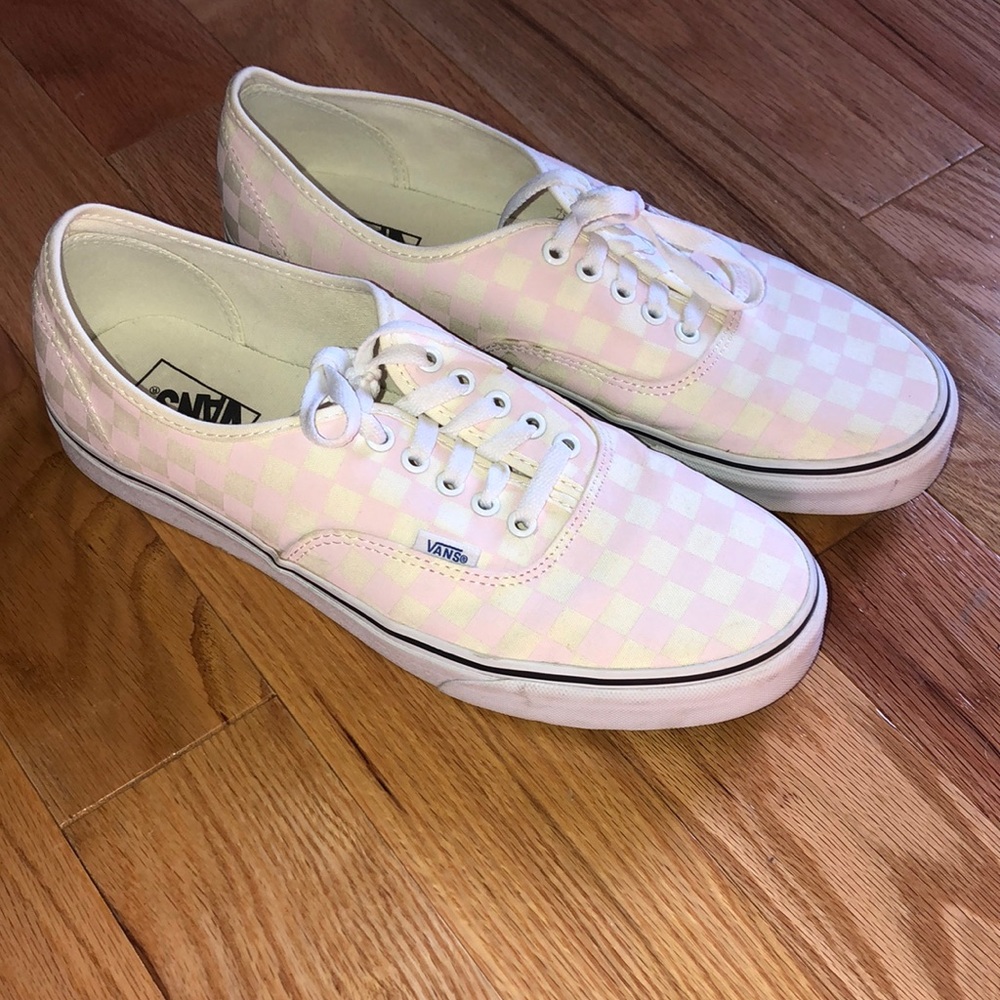 VANS Authentic Pink Check (gently used) (size 12)